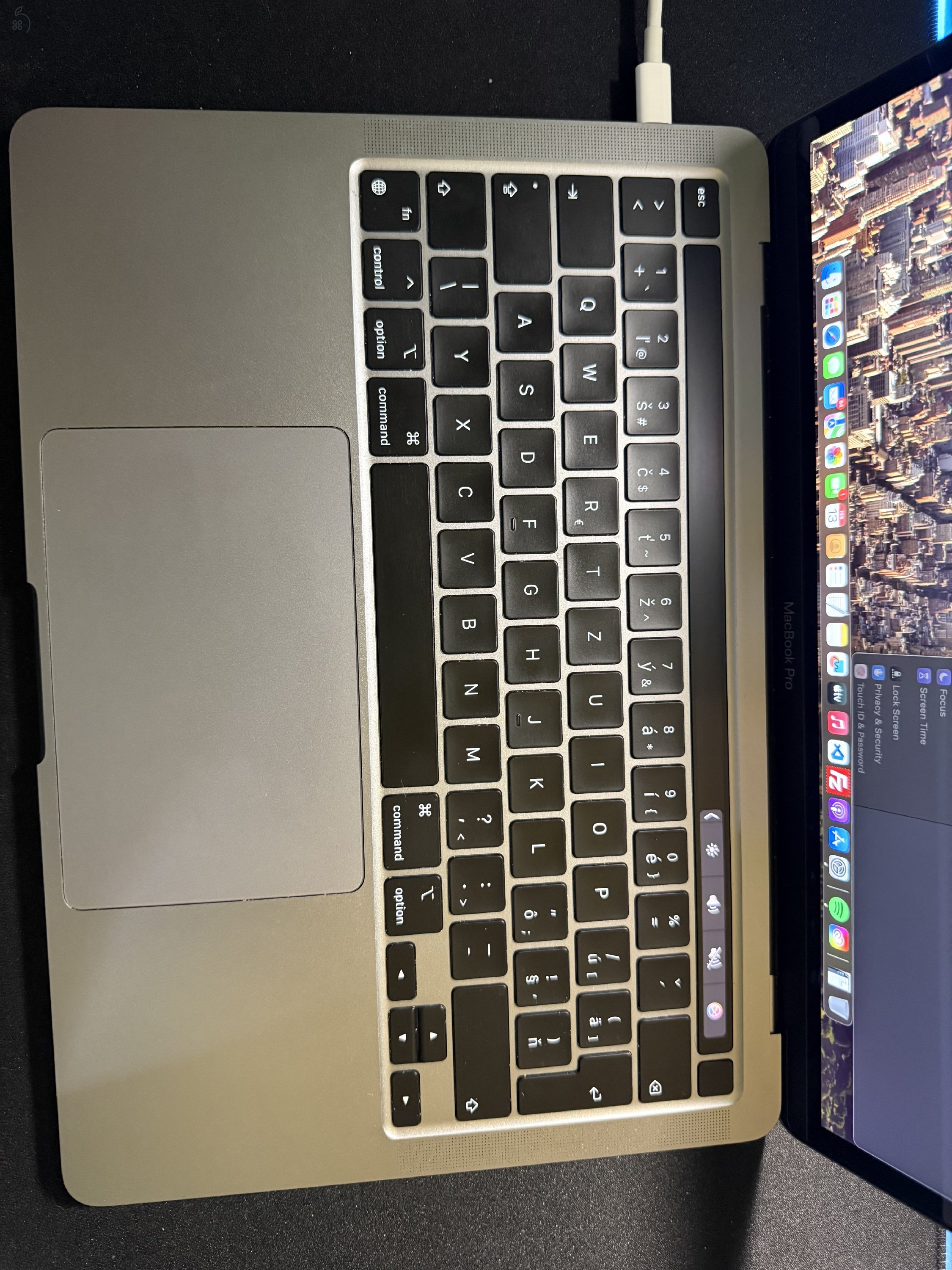 Macbook Pro 13 Retina M1 8gb/256gb Touchbar