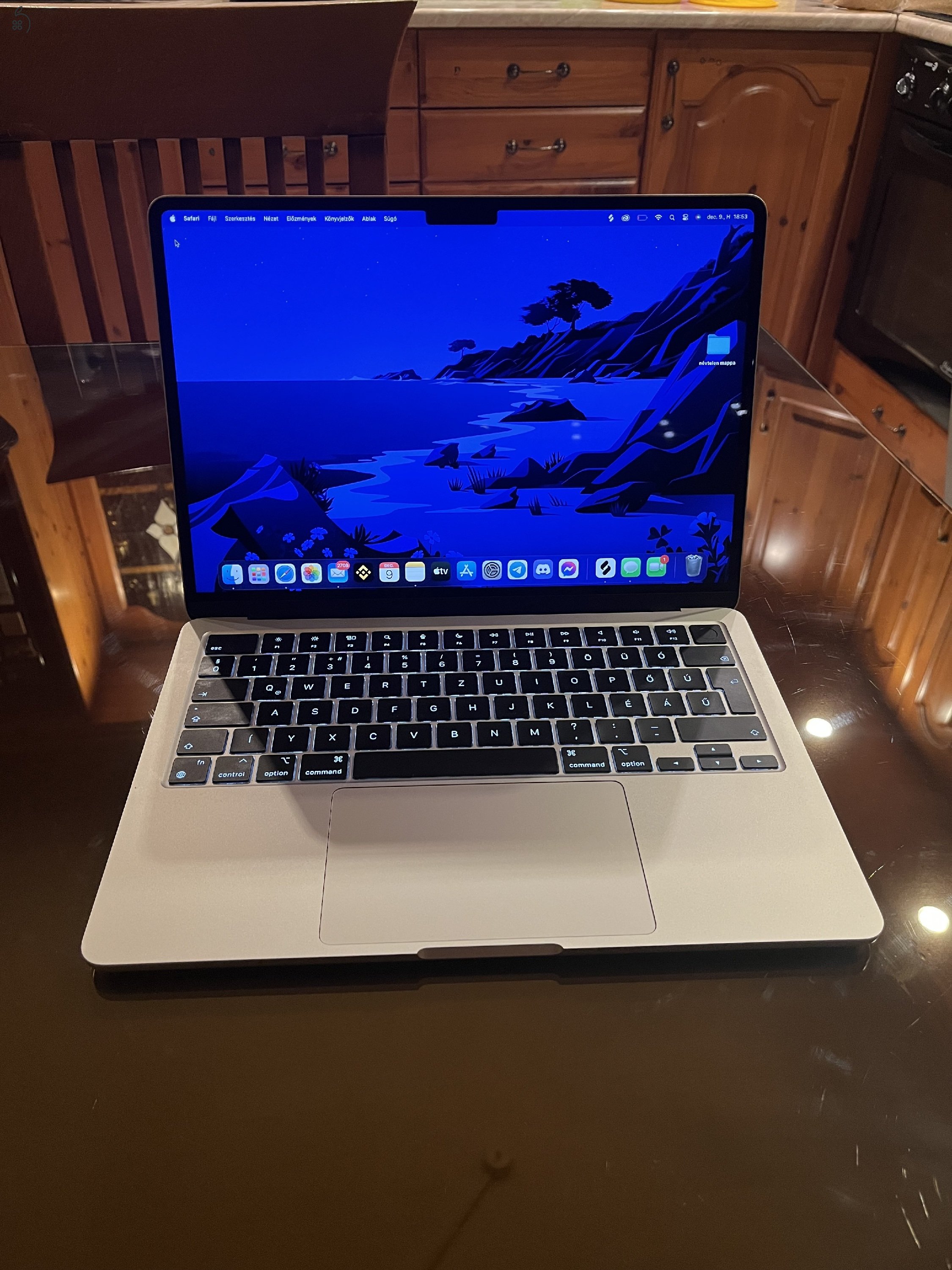 MacBook air M2 8GB Ram 512gb SSD