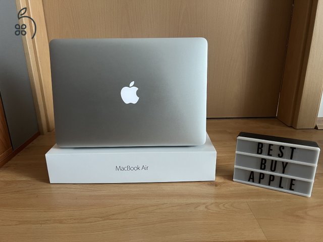 2017 MacBook Air 13 / i5 / 8GB / 128GB SSD / Magyar / 88% Aksi / Korrekt Áron Eladó ! ! !