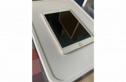ipad mini tökéletes állapotú akku 95% arany színű 128GB