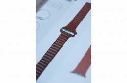 Apple Watch S8 Stainless Steel GOLD