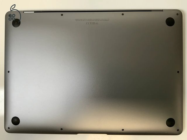 Eladó M1 MacBook Air 2020 256gb SSD 8GB RAM