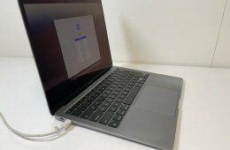 Eladó M1 MacBook Air 2020 256gb SSD 8GB RAM