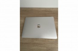 Apple MacBook Air 13