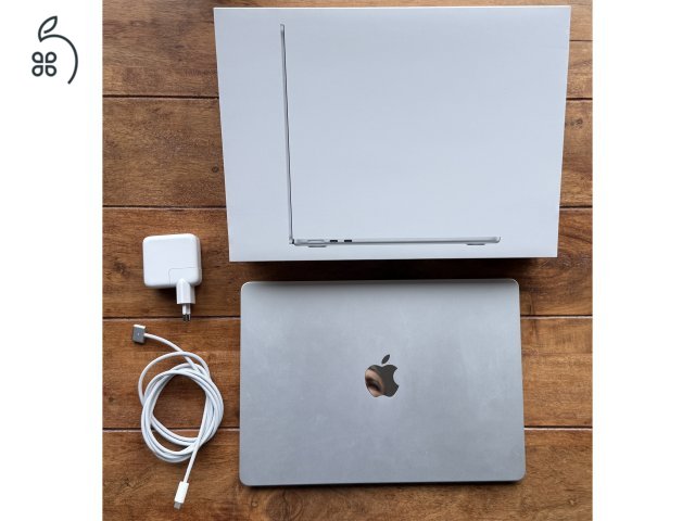 MacBook Air 13,6 M2 16GB RAM, 512SSD