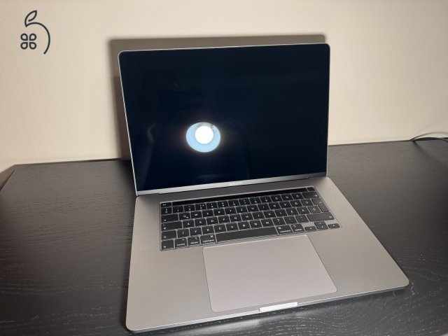 MacBook Pro 16” / 2019 / i9 / 16GB / 1TB