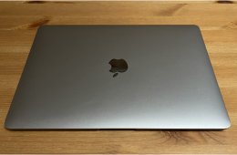 Macbook Air CTO 16 GB ram, 500 GB ssd, 1 ciklusos akksi