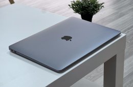 Hibátlan MacBook Air 2020 13 M1 256GB 2 ÉV Garanciával Számlával Aksi 94%