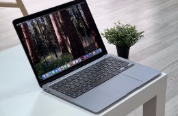 Hibátlan MacBook Air 2020 13 M1 256GB 2 ÉV Garanciával Számlával Aksi 94%