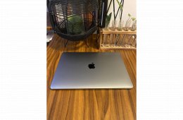 MacBook Pro (13 hüvelykes, 2016, két Thunderbolt 3 port)