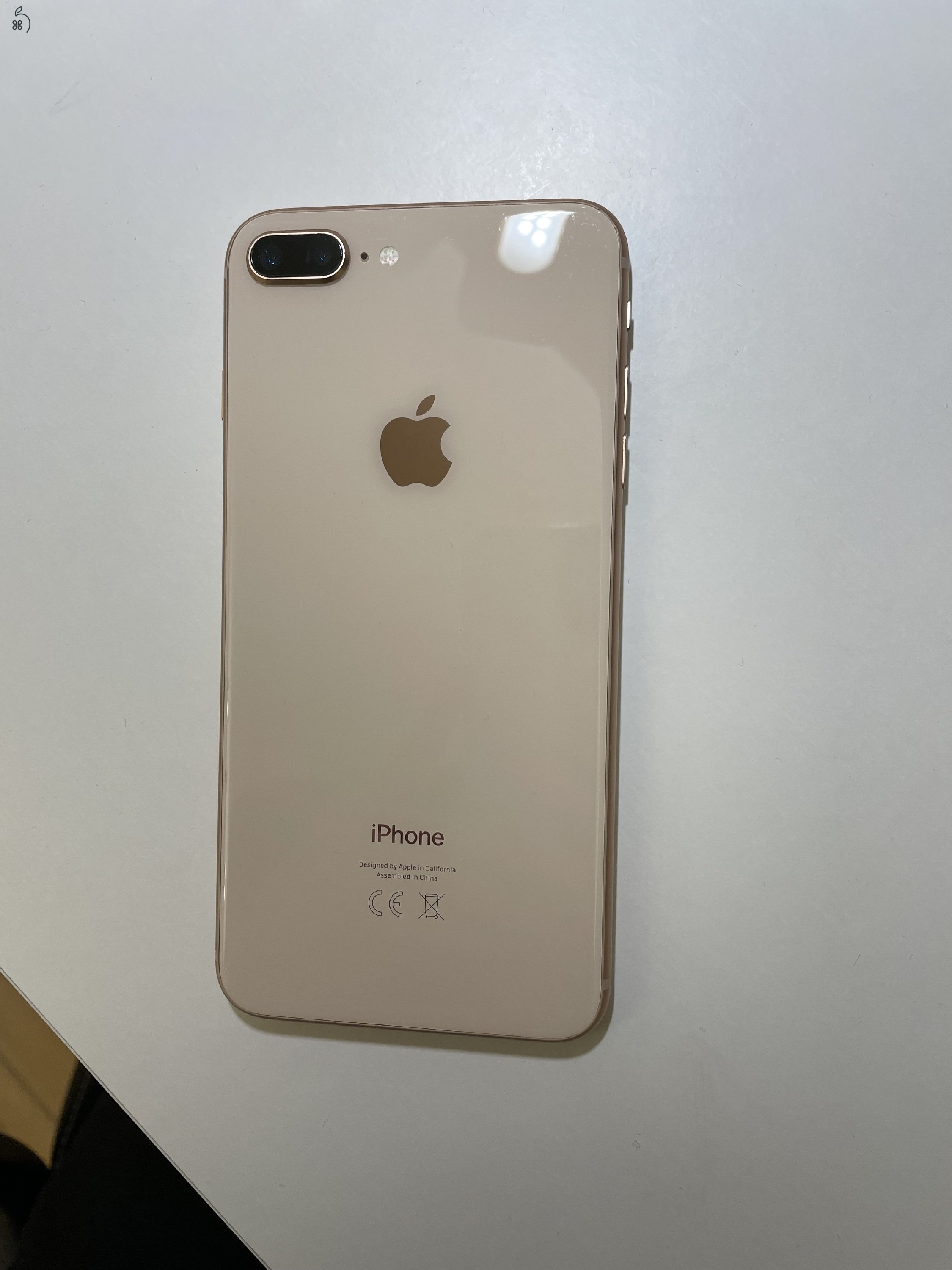 iPhone 8 plus gold - 256 gb