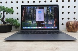  Apple Macbook Air 13 M1 - 2020 - Használt, szép állapot 