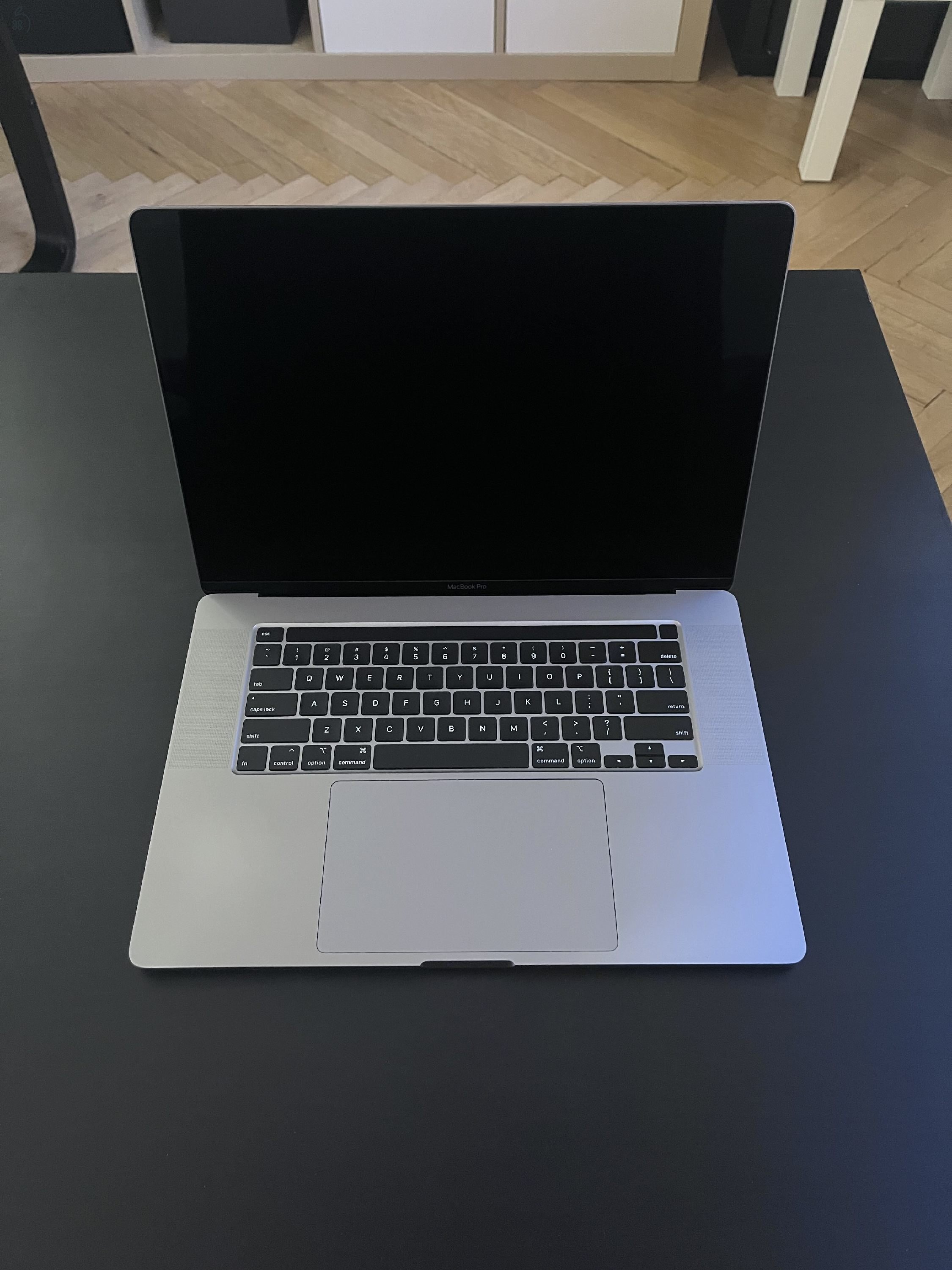 MacBook Pro (16