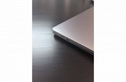 MacBook Pro (16