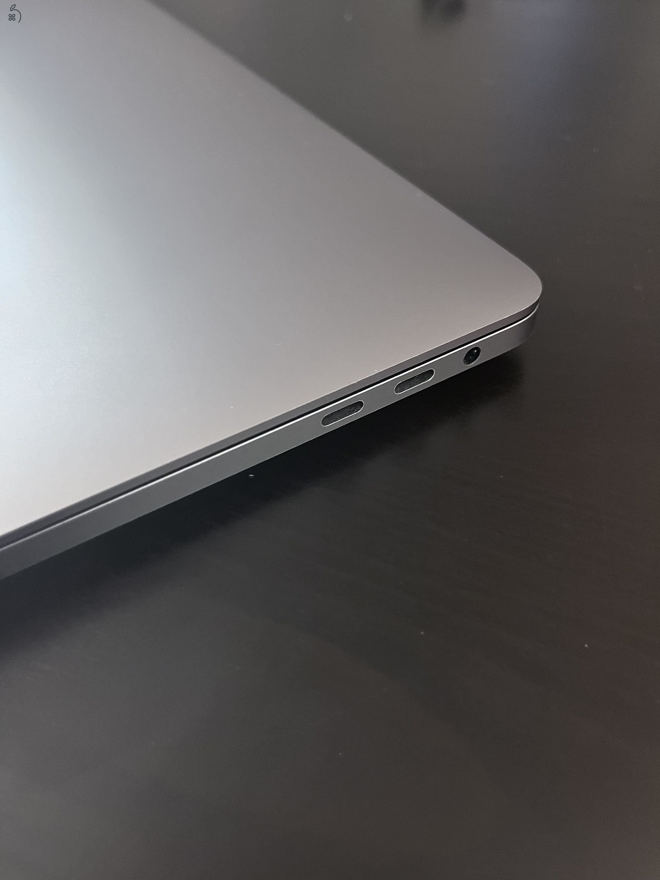 MacBook Pro (16