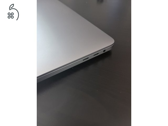 MacBook Pro (16