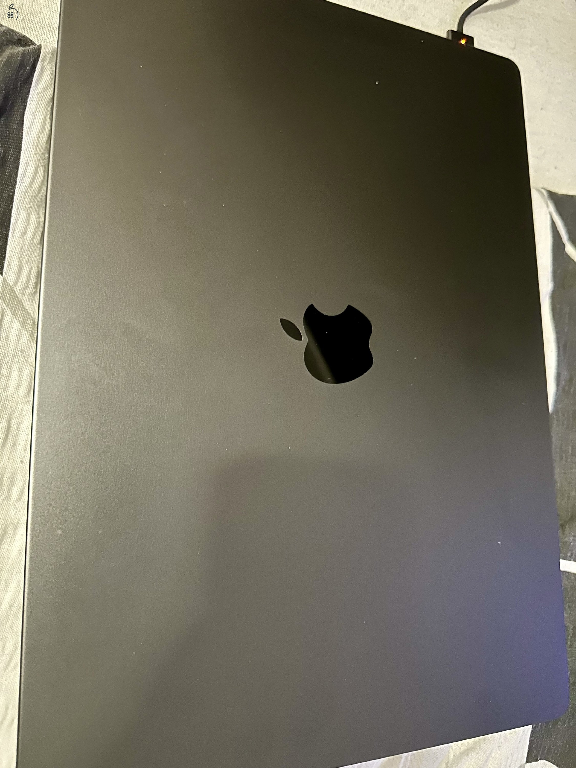 MacBook pro 16