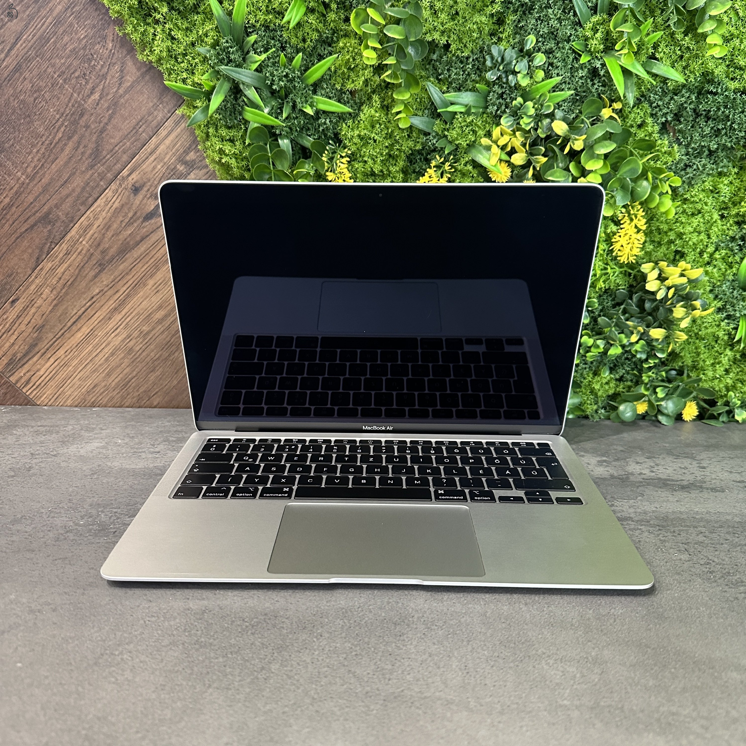 Újszerű Apple MacBook Air 13