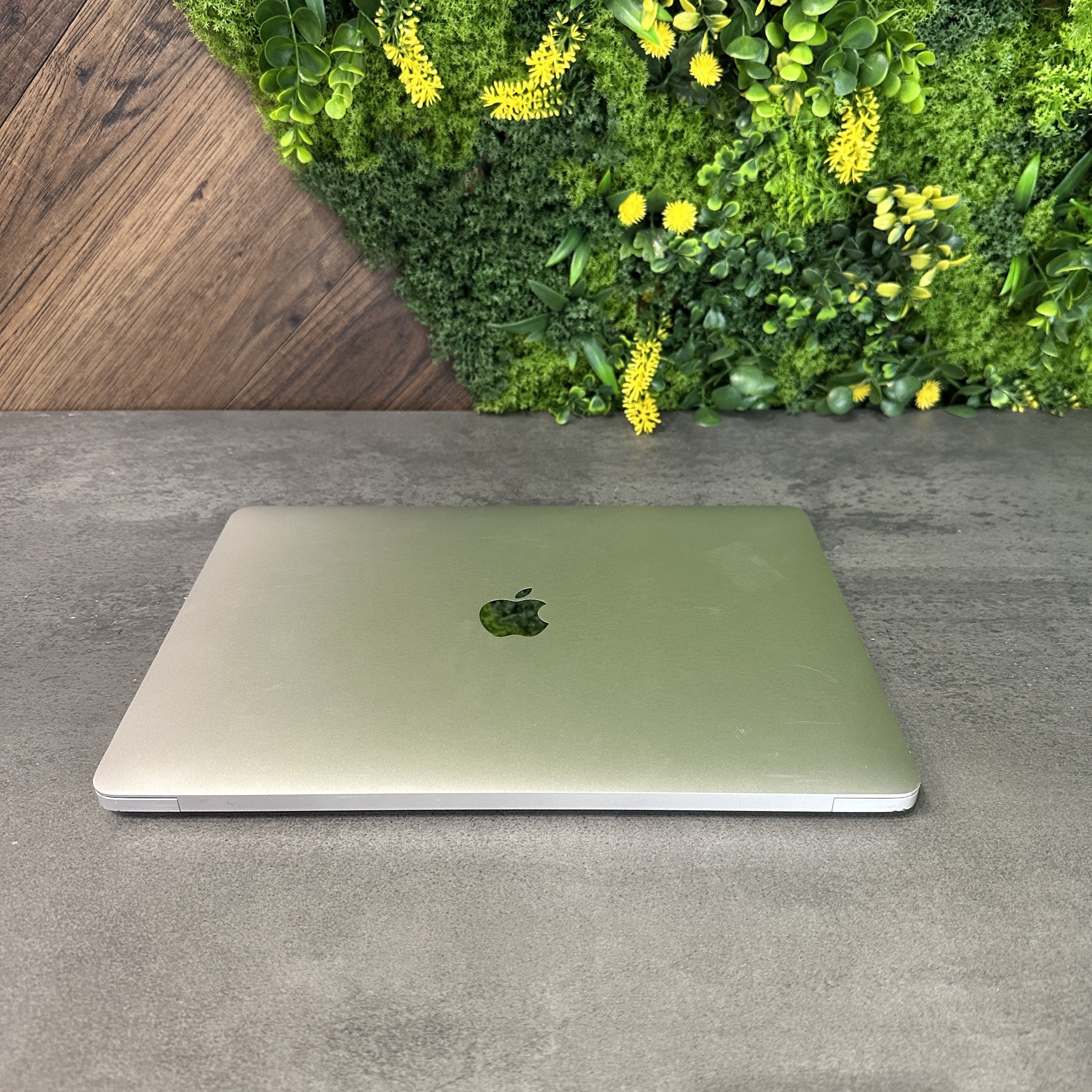 Újszerű Apple MacBook Air 13