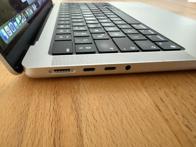 2021 MacBook Pro 14