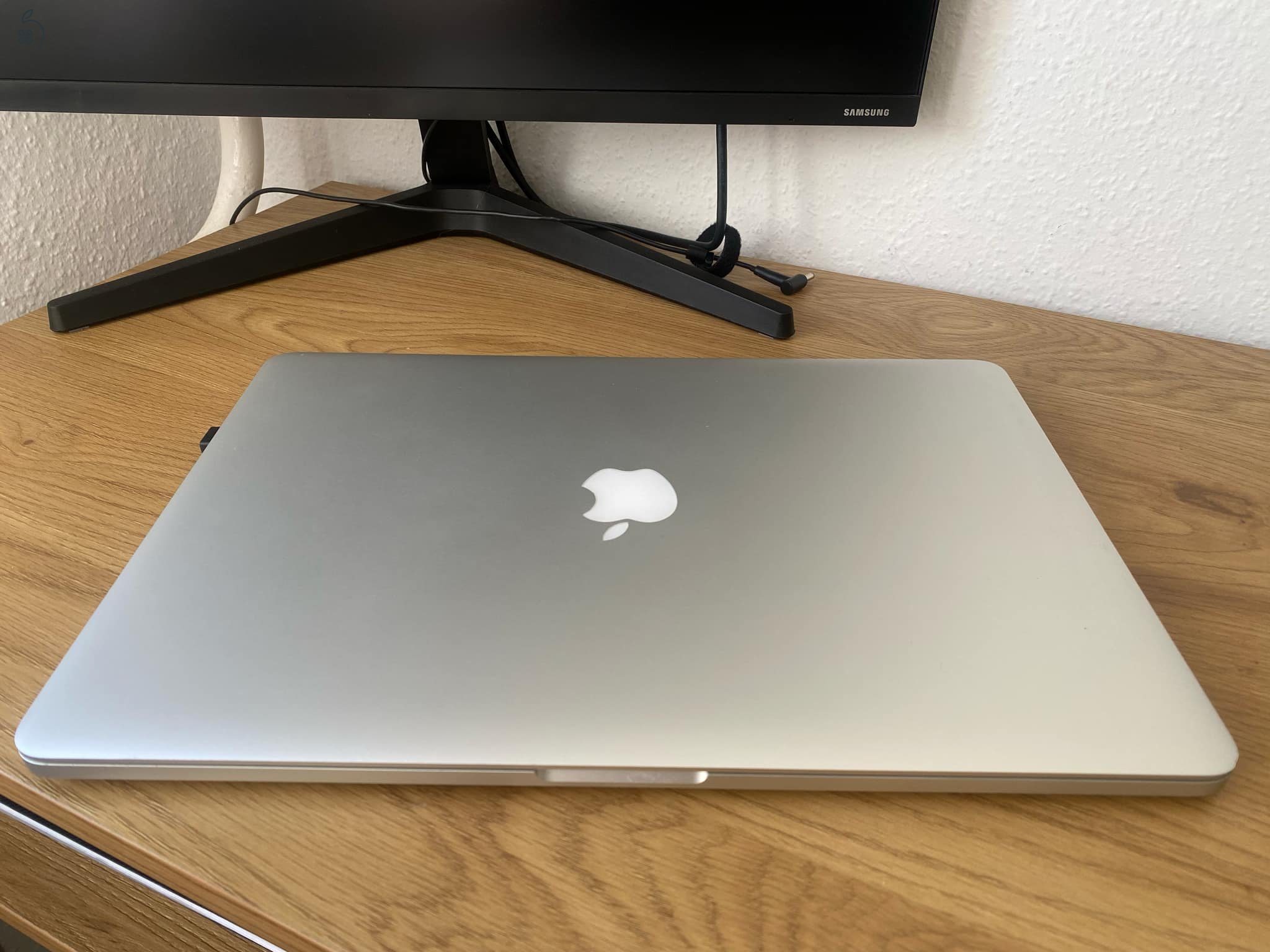 Full Spec MacBook Pro mid 2015