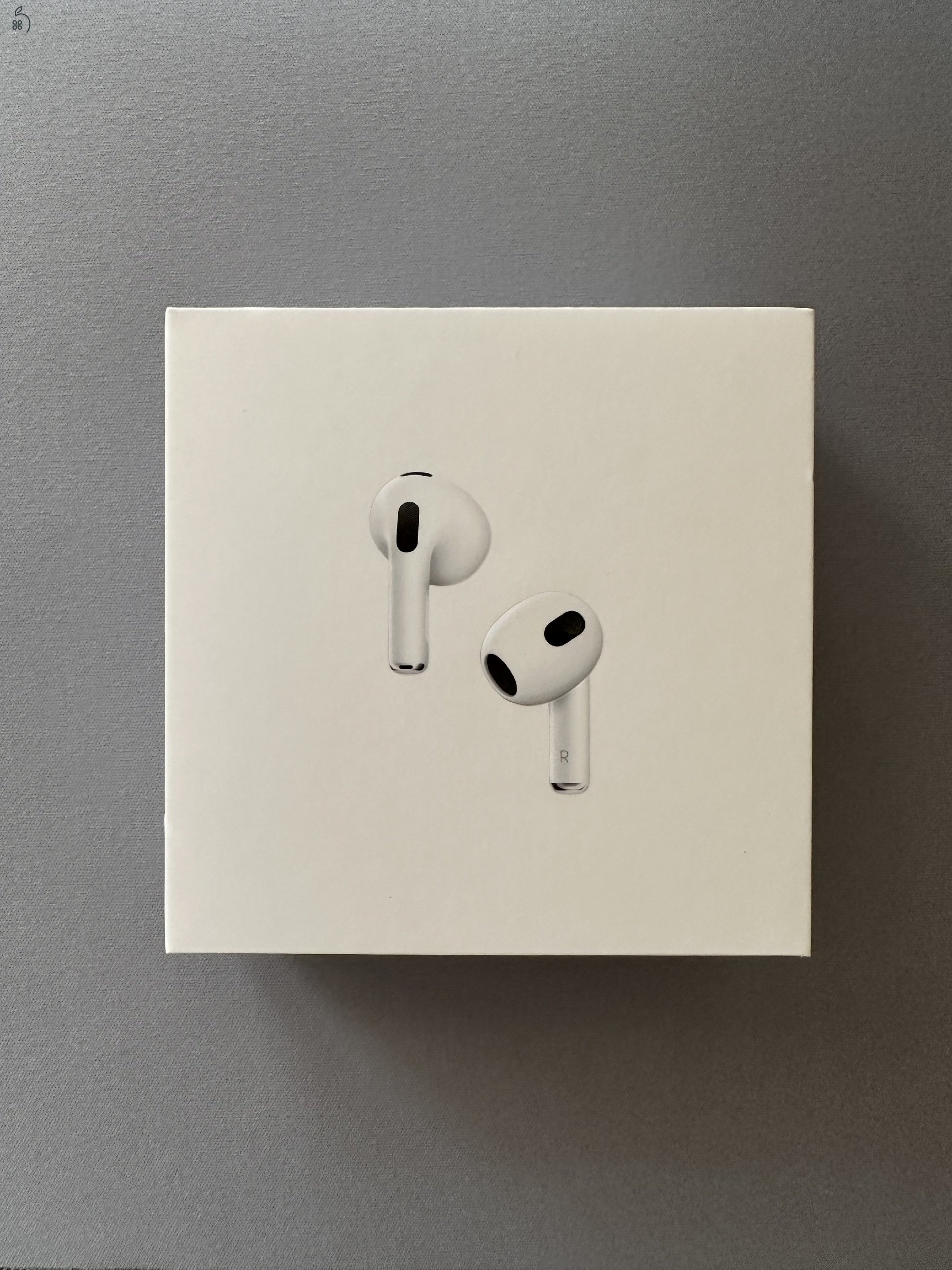 Airpods 3 mágneses tokkal (Apple)