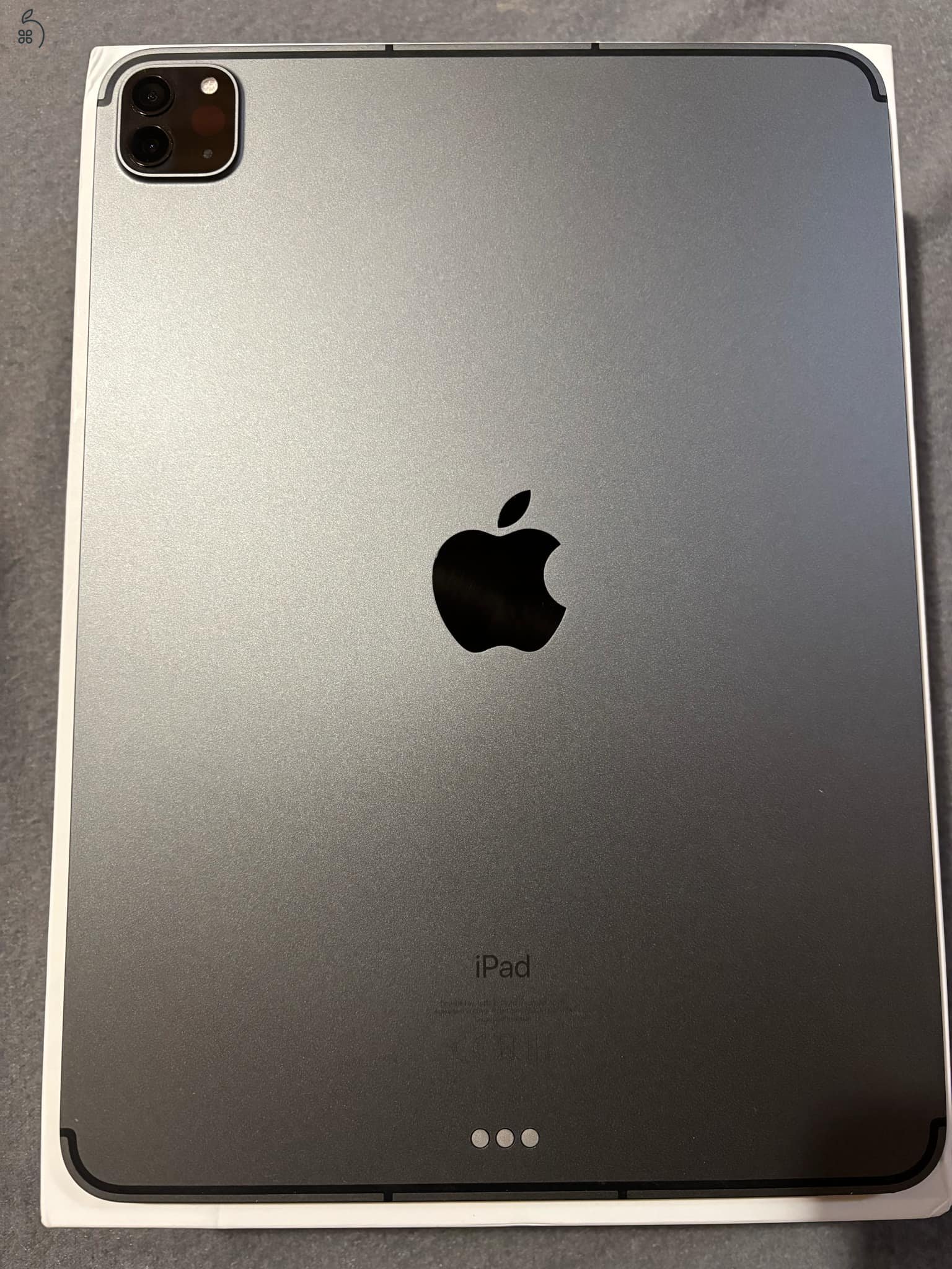 iPad Pro 11-inch [3rd Generation] Wi-Fi + Cellular