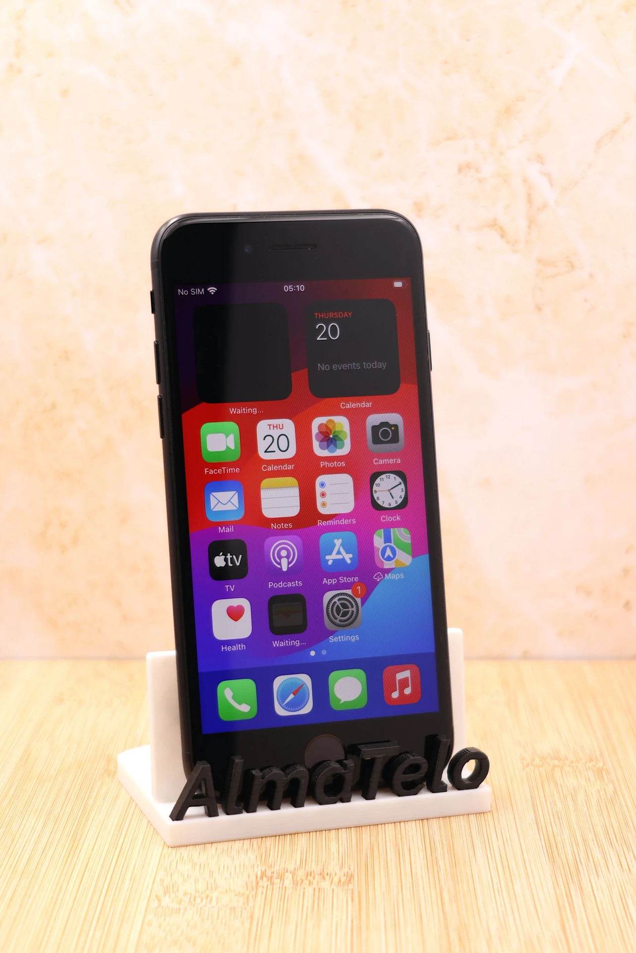 Apple iPhone SE (2020) 64 GB Black 87% akku - 12 HÓ GARANCIA