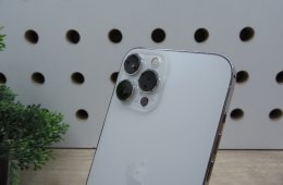 Apple iPhone 13 Pro Max - Silver - Használt, karcmentes