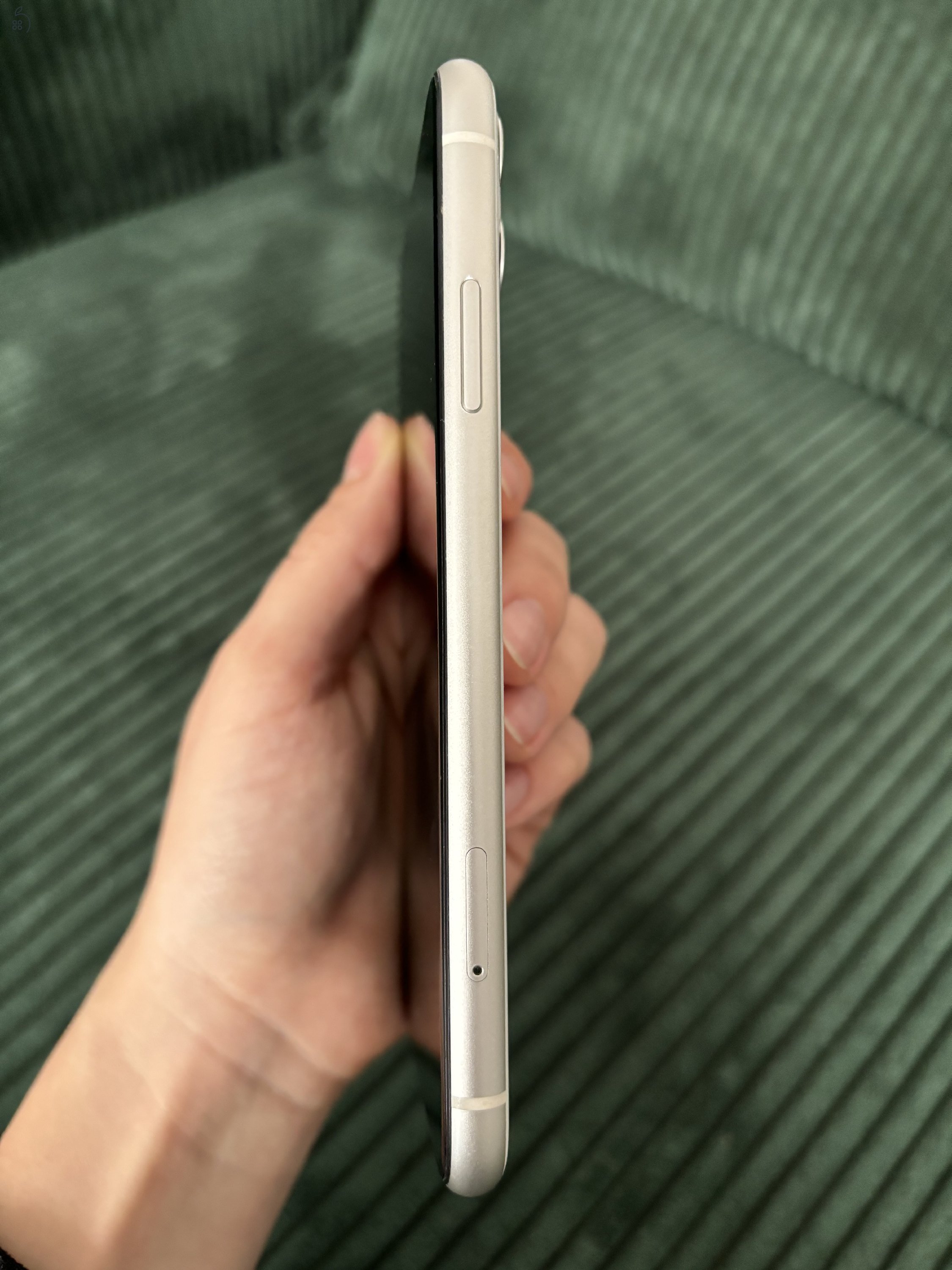 Kiváló állapotú Iphone 11 Fehér, 64 GB