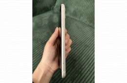 Kiváló állapotú Iphone 11 Fehér, 64 GB