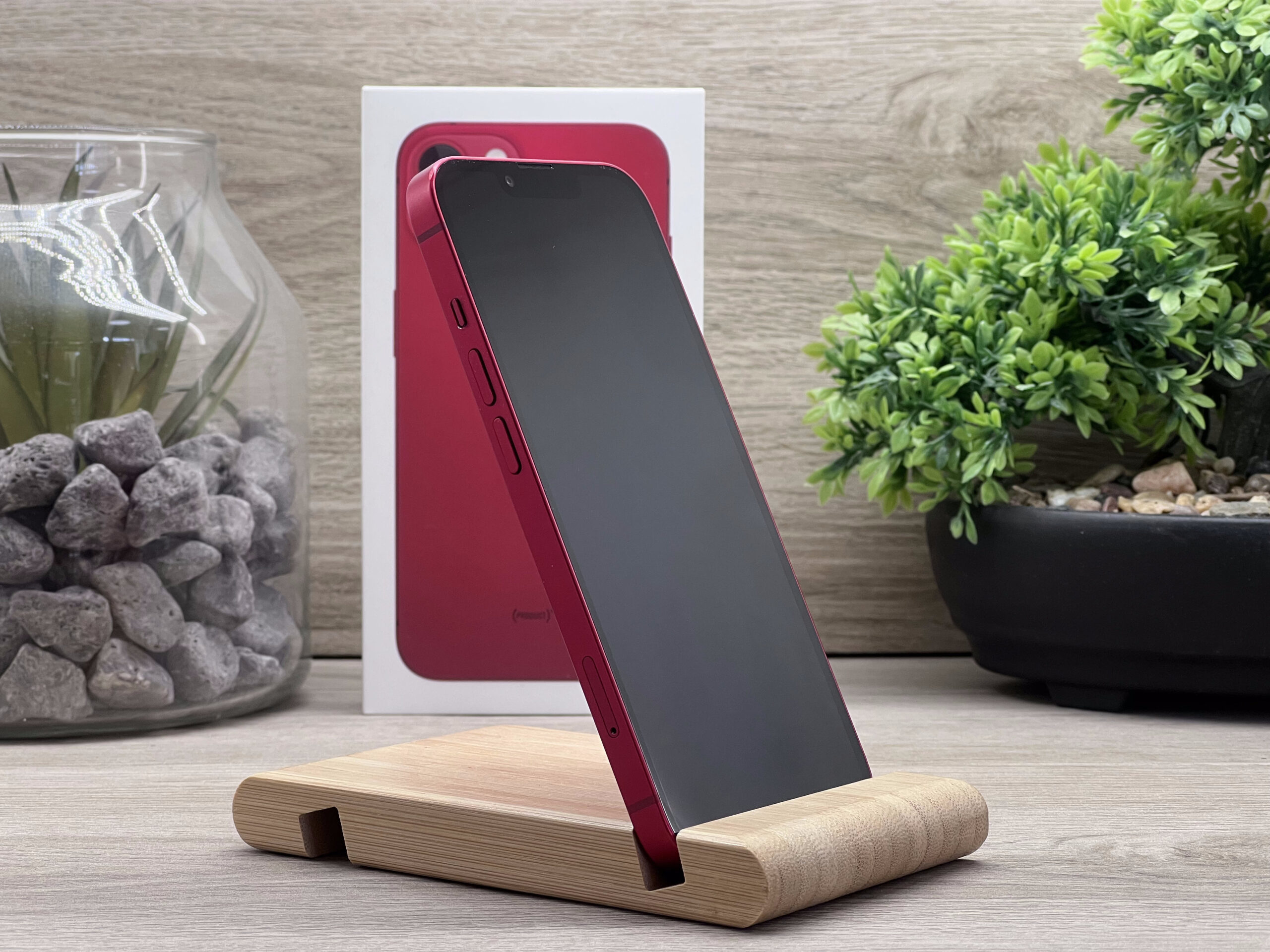 iPhone 13 Red 128GB 2 ÉV Garanciával Számlával Aksi 100%