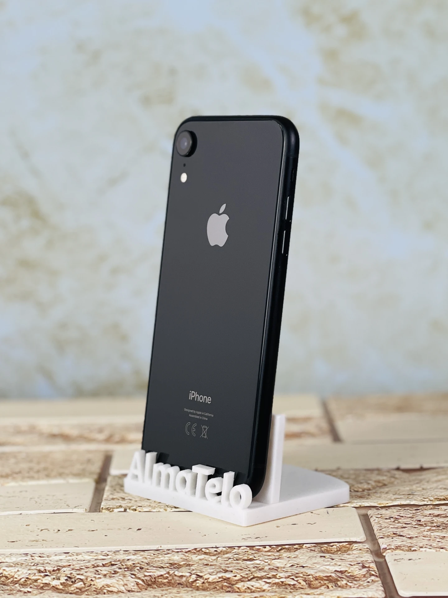 Eladó iPhone XR 64 GB Black 100% Aksi - 24 HÓ GARANCIA