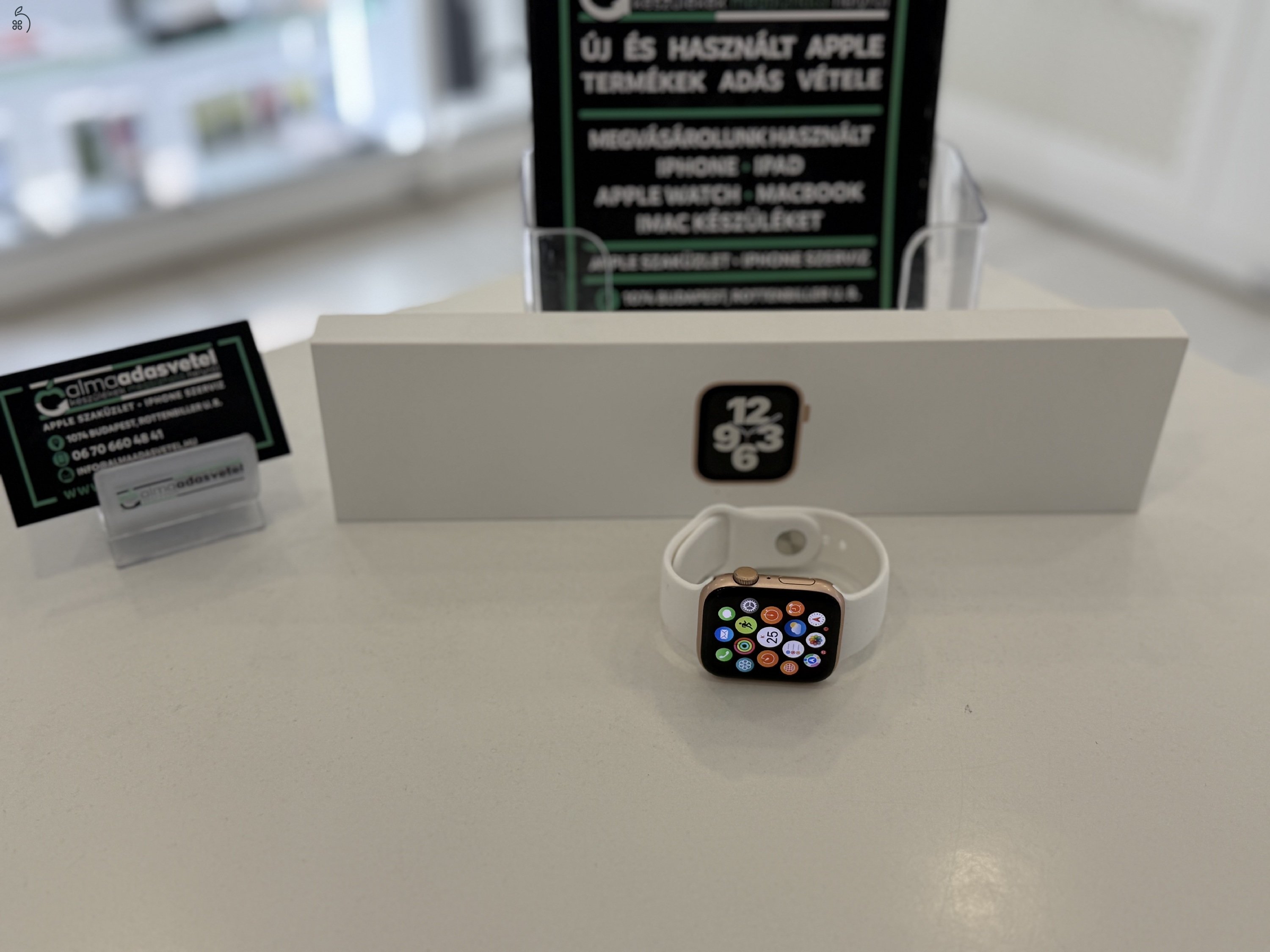 Apple Watch SE 2020 1Gen.44mm Használt/1 hónap gar./Akku 84%/p4086