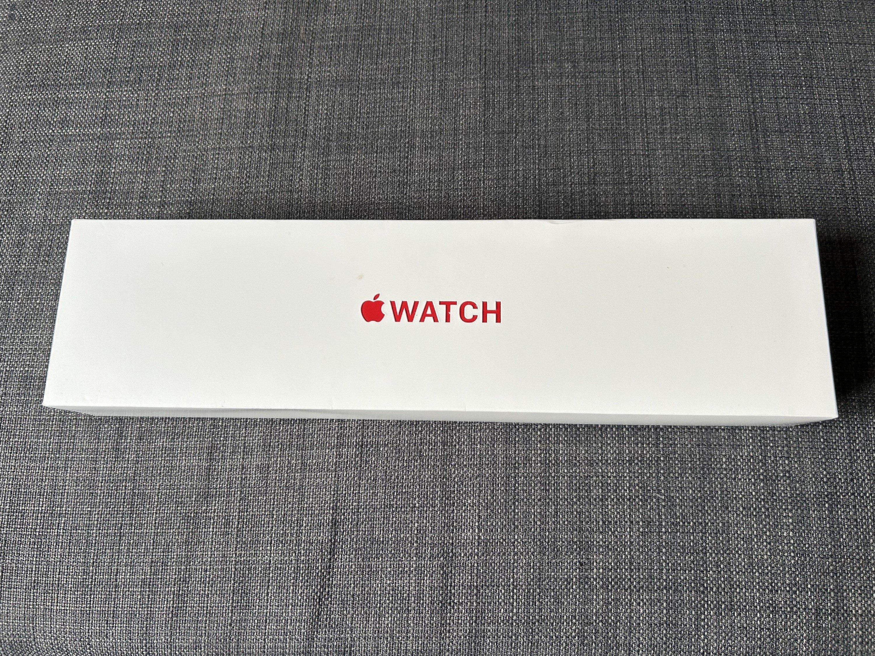  Apple Watch S8 RED 41mm