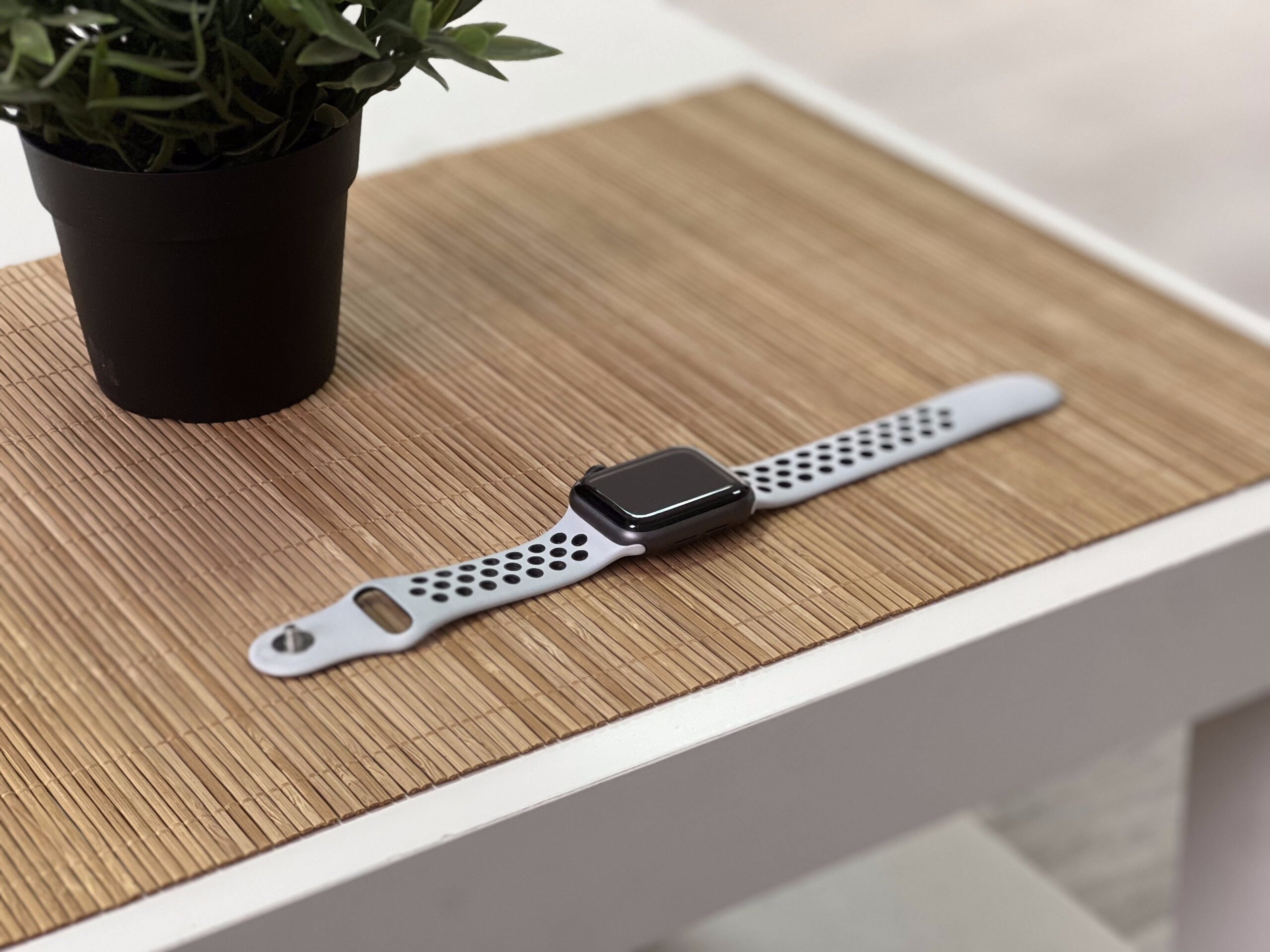 Apple Watch S4 Space Gray 40MM 2 ÉV Garanciával Számlával