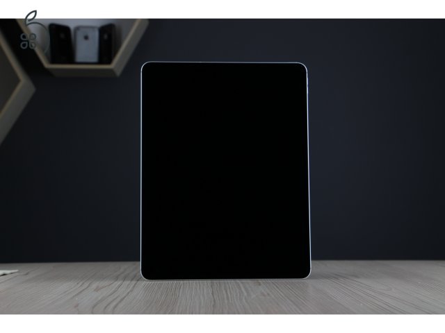 Apple iPad Pro 12.9” (4. generáció, 2020) – 256GB, WiFi + Cellular – Ezüst