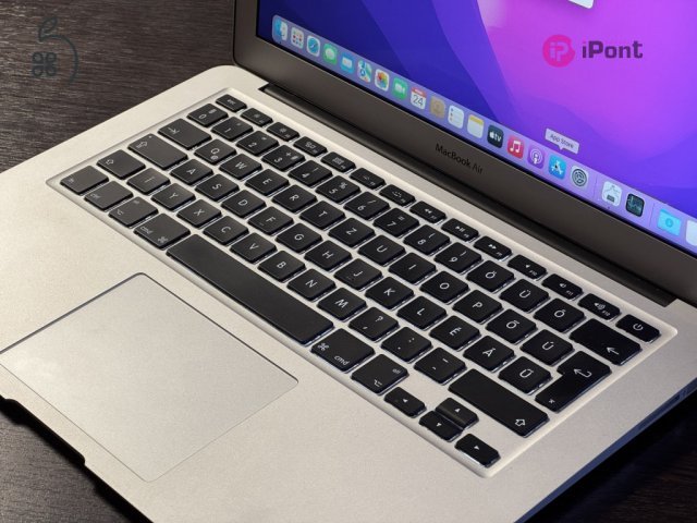 Apple Macbook Air 2015 mid 13