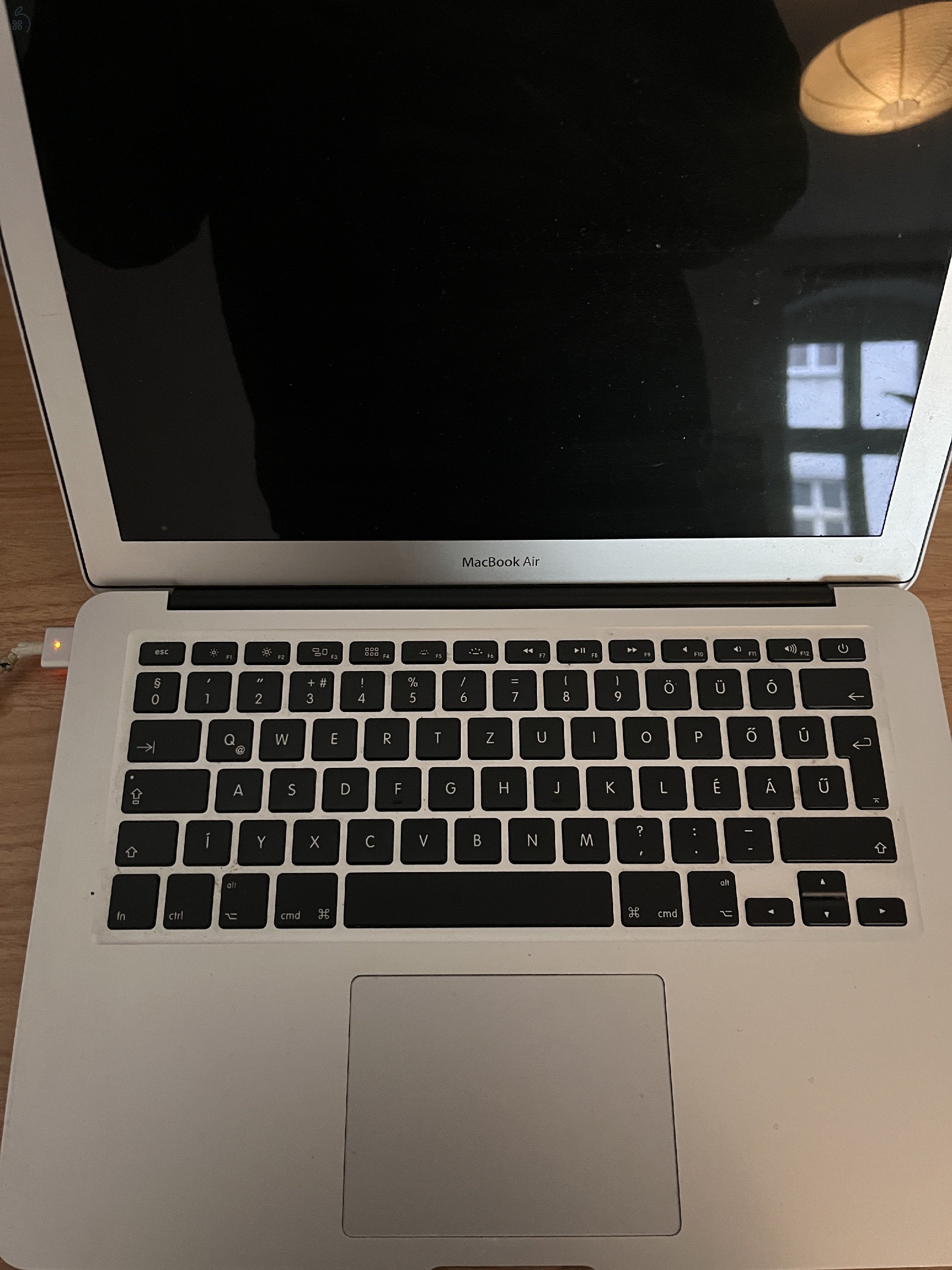 MacBook Air 13 MMGF2MG/A (Core i5/8GB RAM/128GB SSD)