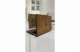 Apple Macbook Pro Touch Bar + új akkuval 6 hó garanciával + opc. extrák, doboz, összes tartozék