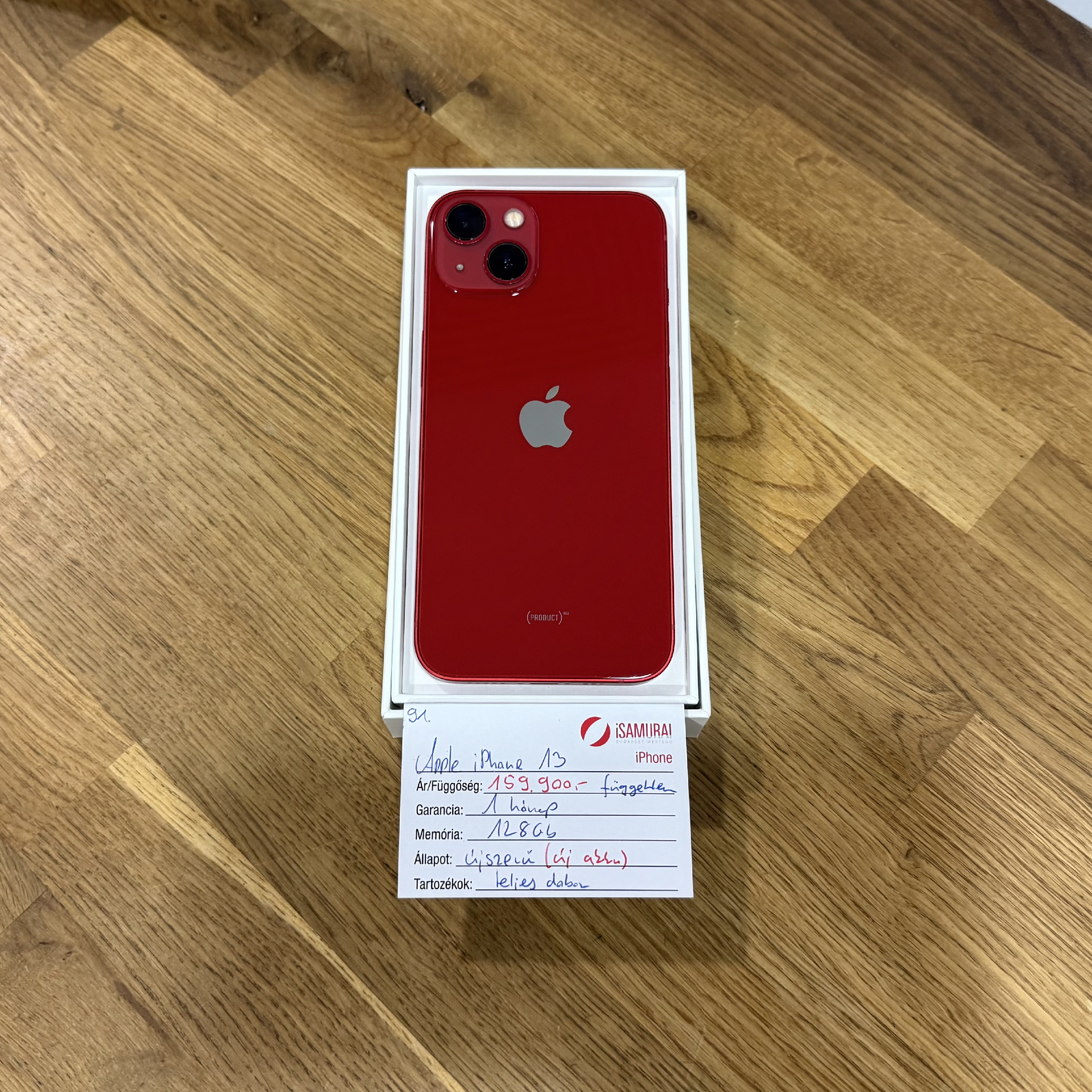 91. Apple iPhone 13 - 128 GB - Product Red - Független - Új akku