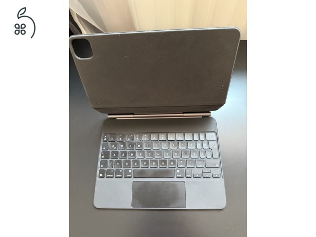 2021-es iPad Pro-hoz vásárolt Magic Keyboard eladó. (Dobozával együtt.)