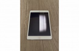 iPad Mini 2 LCD hibás alkatrésznek