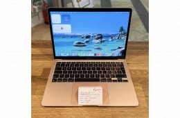 7. Apple MacBook Air - M1 - 256 GB SSD - Gold
