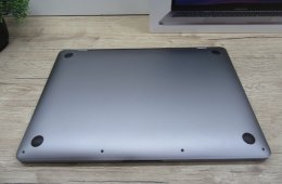 Apple Macbook Pro 13 M1 - 2020 - Használt, karcmentes