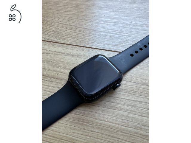 Eladó Apple Watch S8, Midnight, 41 mm 