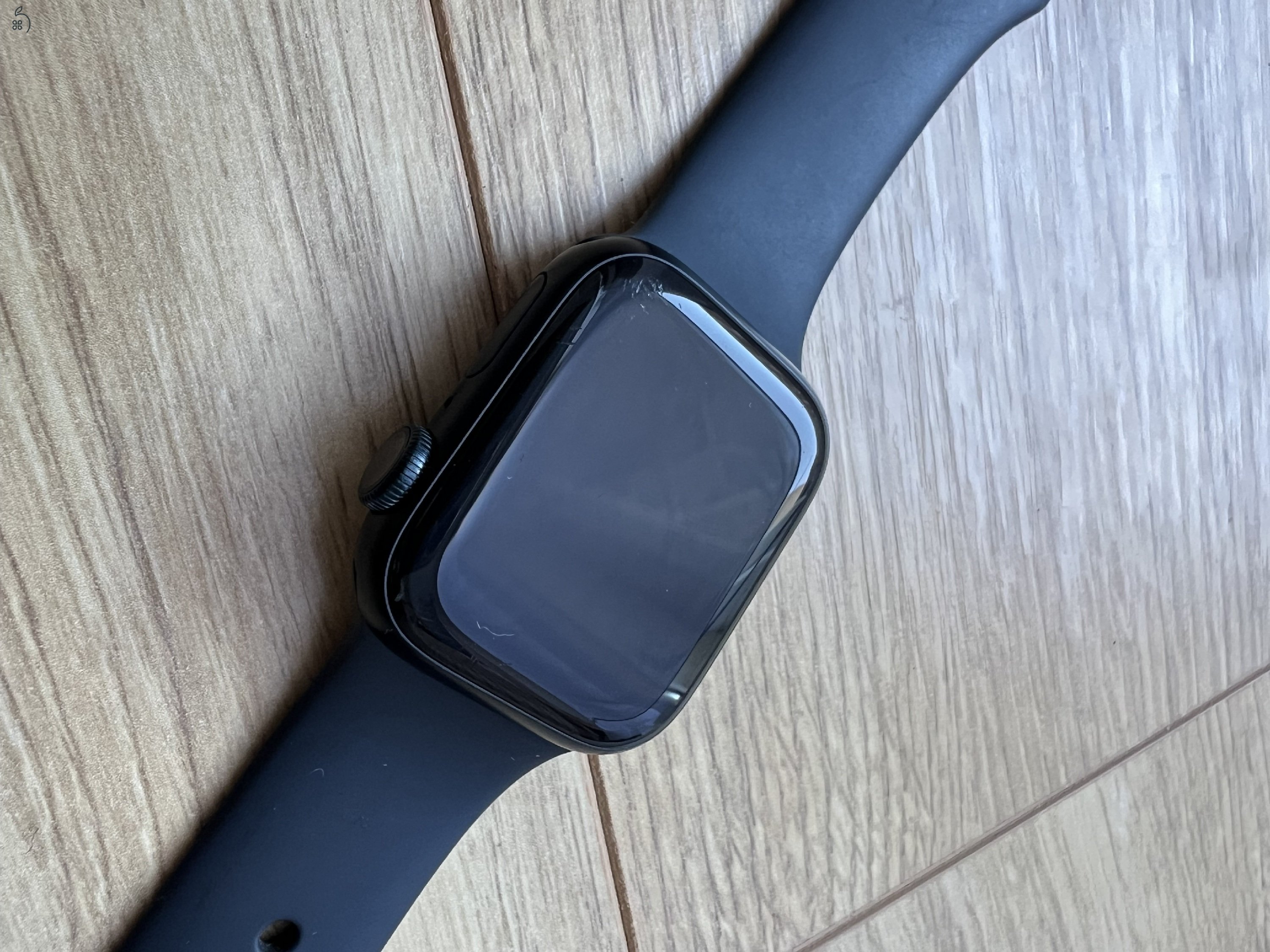 Eladó Apple Watch S8, Midnight, 41 mm 