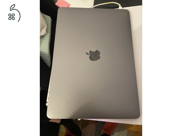 Macbook Pro 13” 2017, i5, 16GB, 256 GB