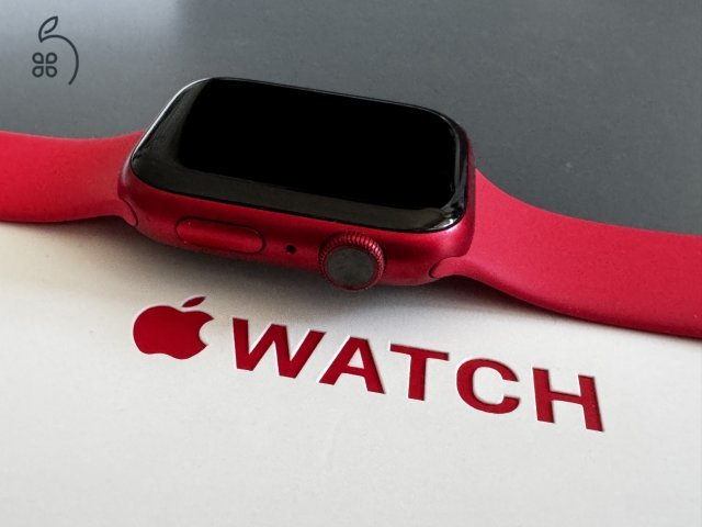 Apple Watch  8 e-SIM product RED 45mm Piros