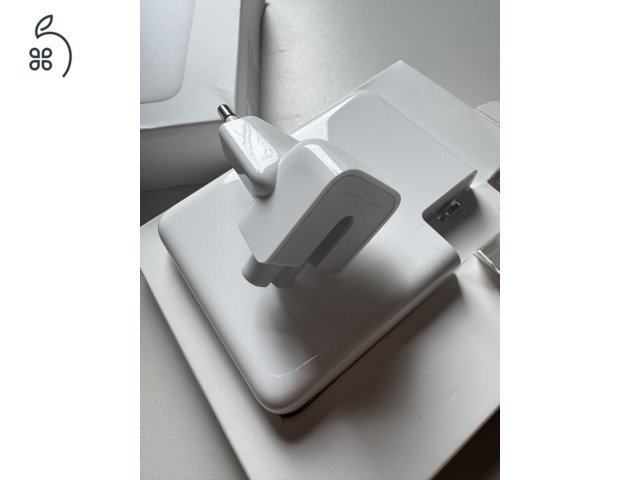 Apple 140W USB-C Hálózati Adapter MLYU3ZM/A